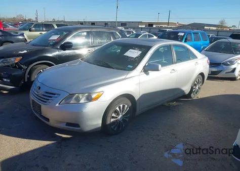2009 Toyota Camry Le z USA, uszkodzony, nr VIN 4T1BE46K89U867254